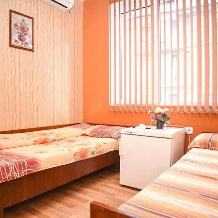 велина *
